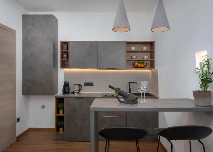 Deluxe And Korzo Apartament Pula