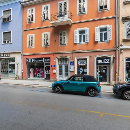 Deluxe Rooms&apartments Korzo *